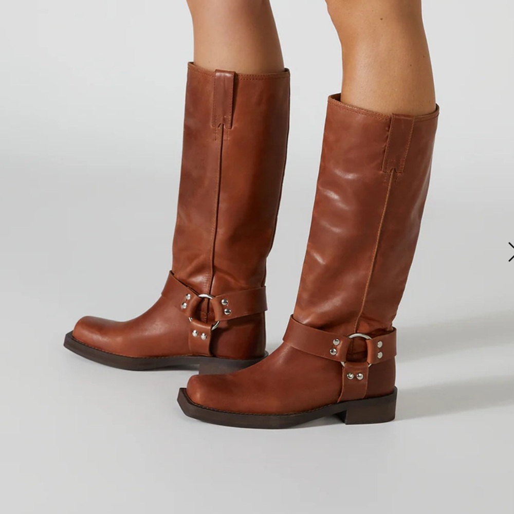 Tony Bianco BIKER Boot, Color COGNAC, Size 9